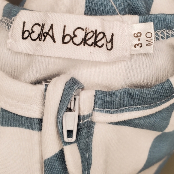 Bella Berry One-piece Footless Sleeper White|Green Check Baby 3-6 Months - Picture 3 of 4